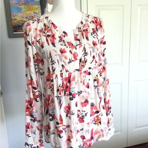 Gorgeous Floral Flowy Top Blouse